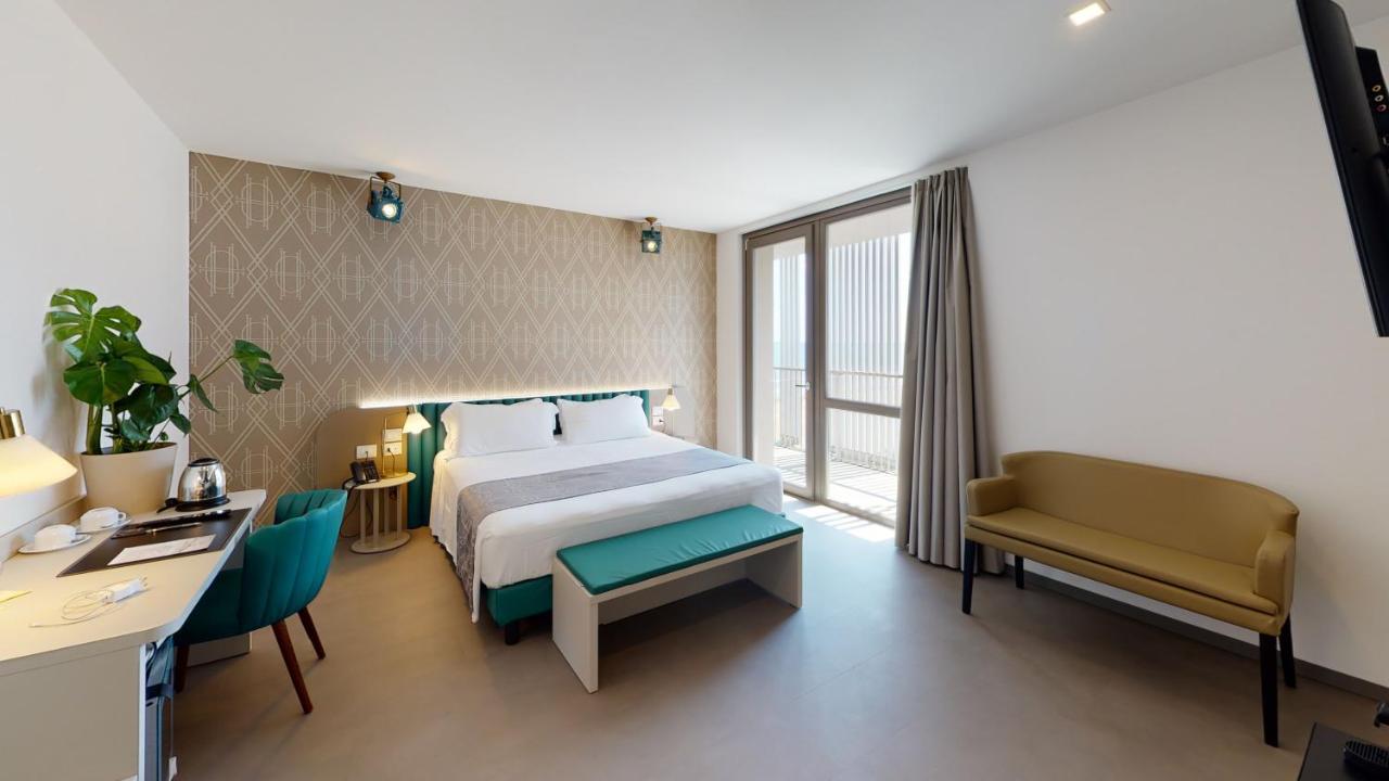 Superior Double or Twin Room Sea View,1774096522:JPEG