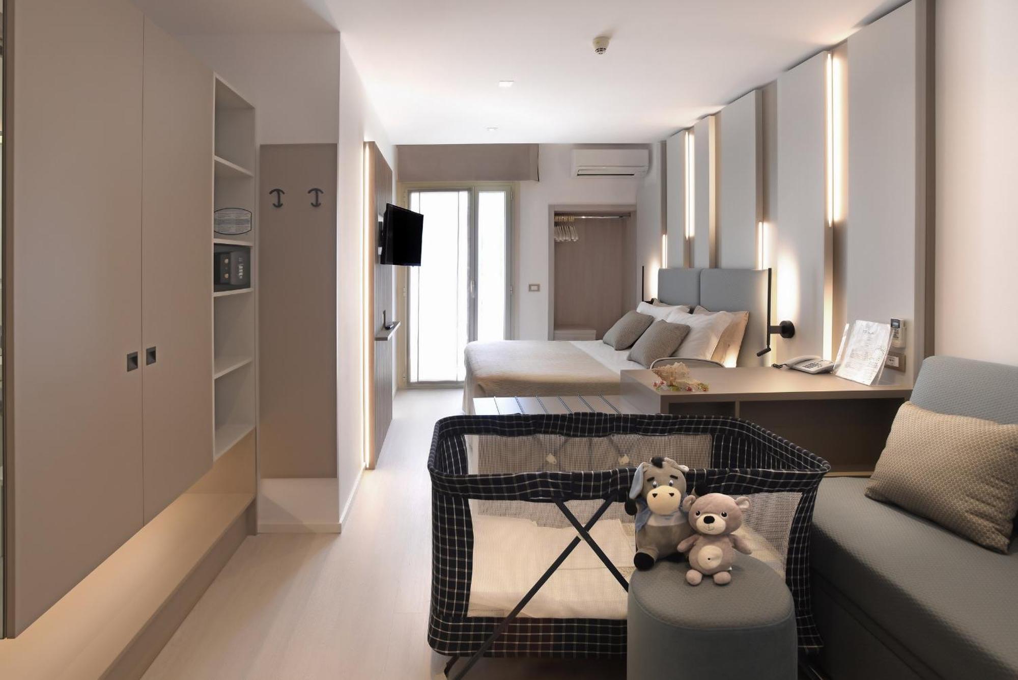 Superior Double Room,1549421161:JPEG