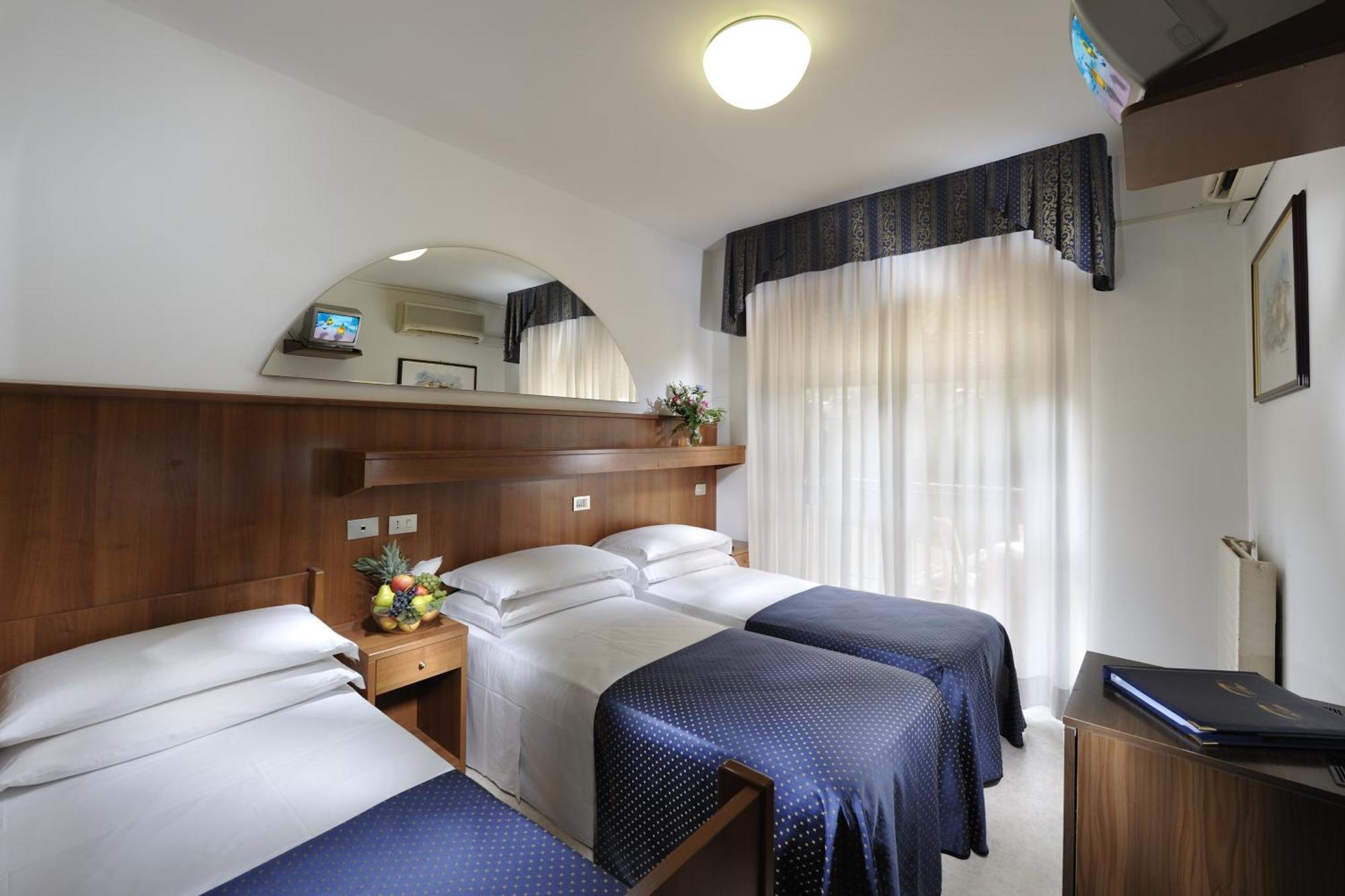 Deluxe Double or Twin Room with Balcony,247931473:JPEG